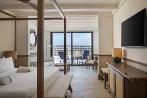 Junior Suite Vista a la Piscina en Ocean Azure Costa Mujeres