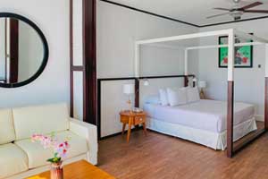 Las Superior Deluxe Junior Suites con Vista a la Piscina en Ocean Blue & Sand