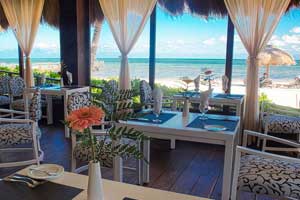 Ocean Maya Royale - Resort Todo Incluido Frente al Mar Solo para Adultos